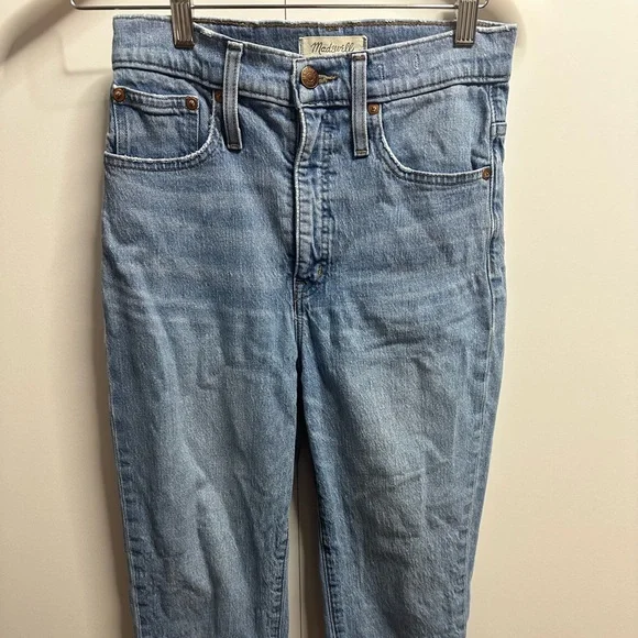 Madewell Classic Straight Jeans – Size 25 - Picture 4 of 9